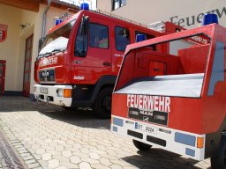 Indienststellung Kinder-Feuerwehr-Auto